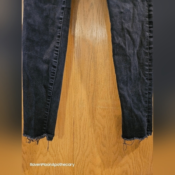 Joe's Black Skinny Jeans - Picture 2 of 10